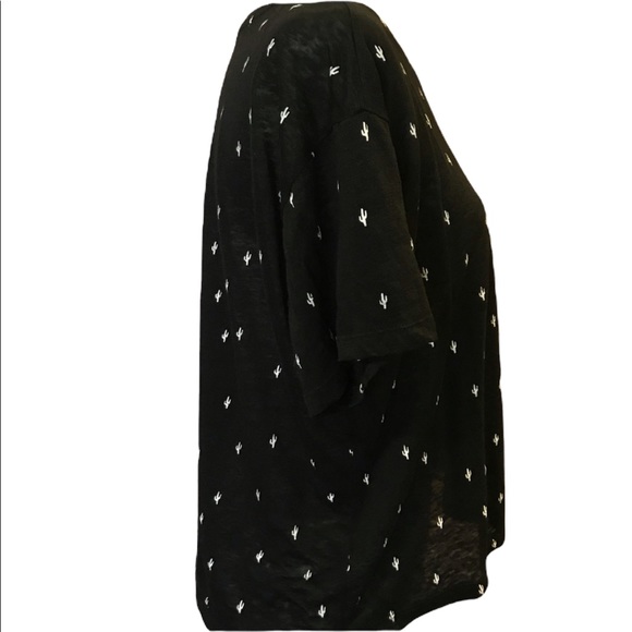 Rails 🌵cactus print short sleeve blouse. Size medium - Picture 5 of 10